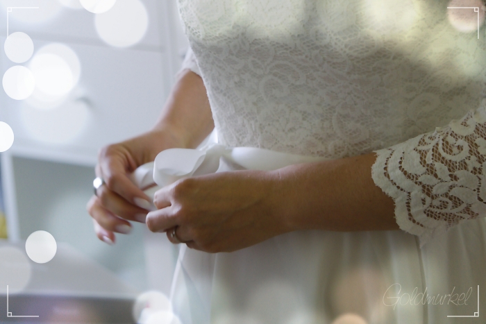 Ankleiden_Schleife_klein